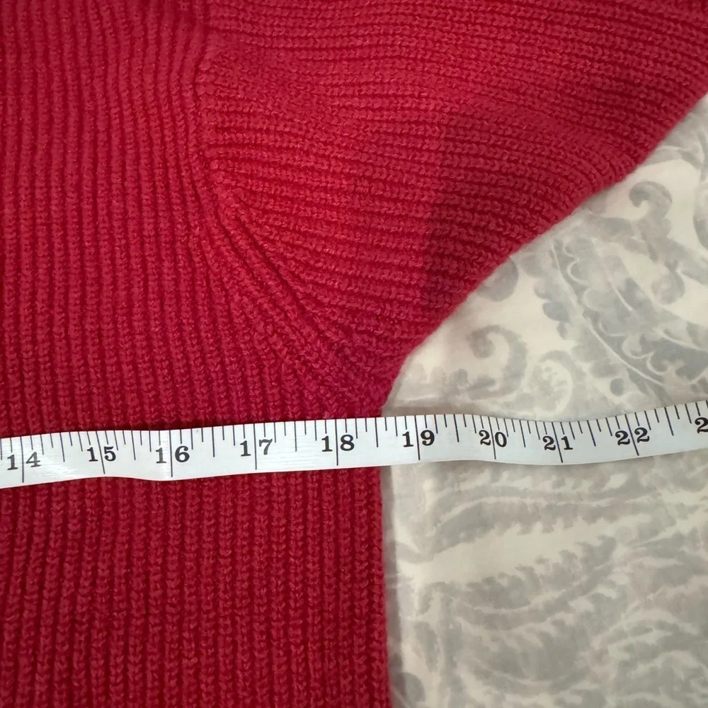 NWOT Boy’s Gap Crewneck Sweater (XL - 12)